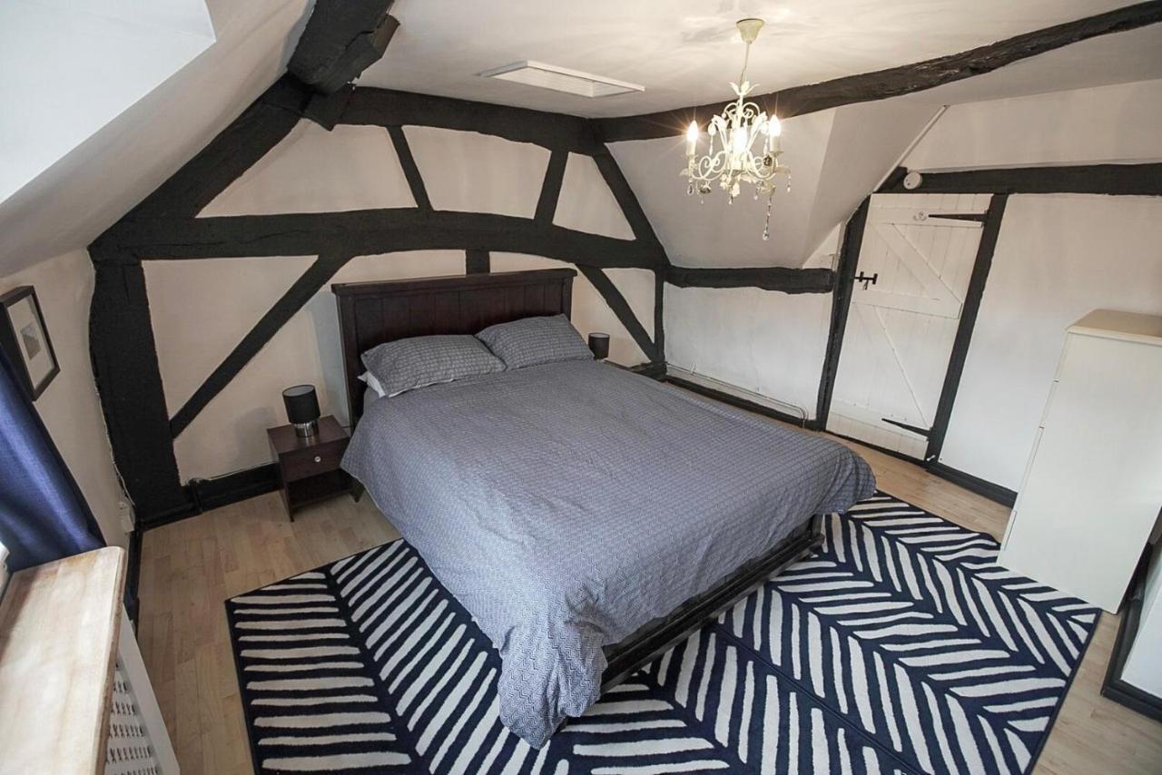 ווריק Westgate Guest House מראה חיצוני תמונה